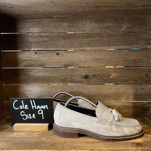 Mens Cole‎ Haan Pinch Classic Maine Gray Suede Tassel Loafers Shoes Size 9 M GUC